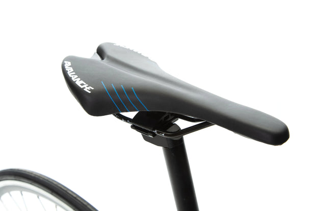 Avalanche Solo 700C Road Bike Panther/Sky