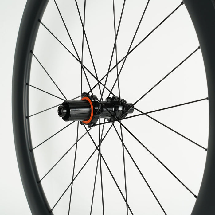 LightSpeed disc brake carbon wheelset rear hub and freehub detail